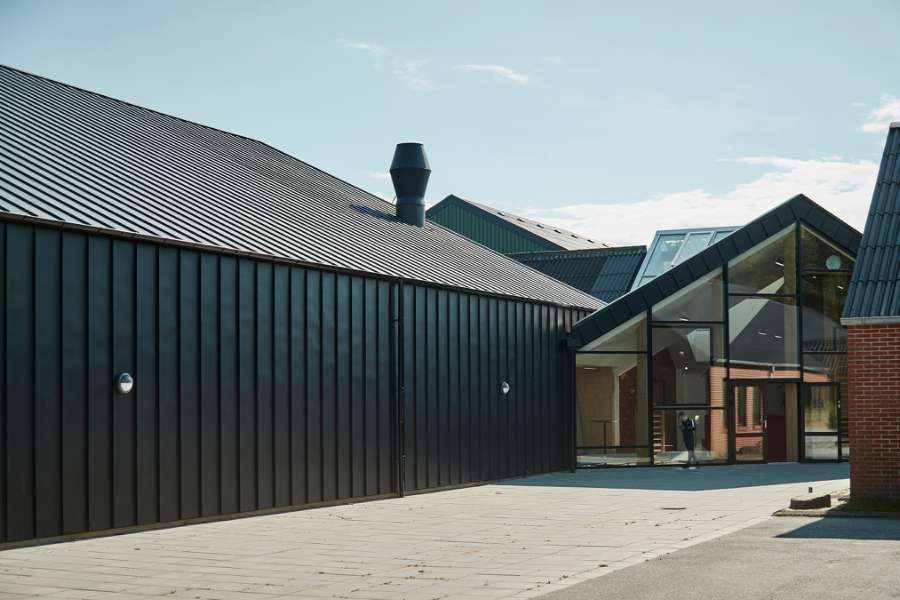 Moderigtig motionsbeklædning, Trælundvej 3, 7400 Herning